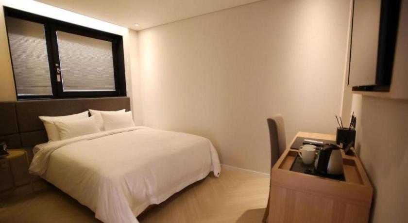 Londoner Hotel Pusan Exteriér fotografie